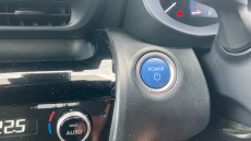 Toyota Yaris Cross 1.5 Hybrid Design 5dr CVT Hybrid Estate